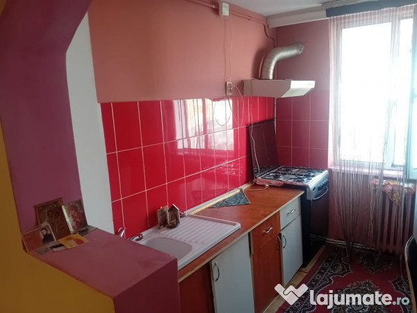 Apartament 3Cam 75mp Asirom aproape de centru decomandat centrala 2bai 