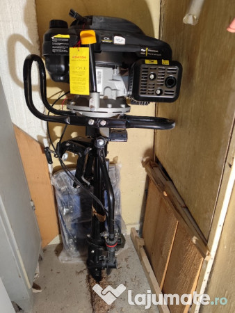 Motor barca nou sigilat