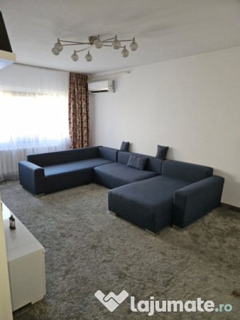 Apartament 2 camere de vanzare, in zona Trocadero - Constant