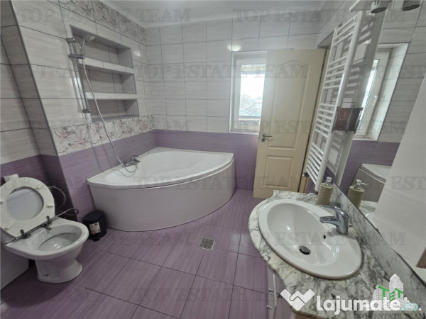 Casa 274mp cu panouri solare/garaj dublu in Ciorogarla 