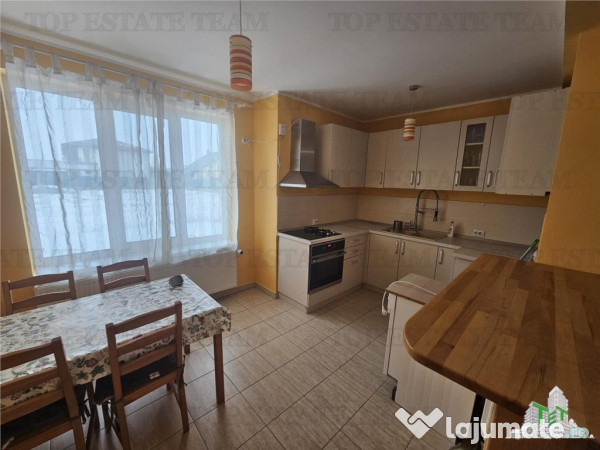 Casa 274mp cu panouri solare/garaj dublu in Ciorogarla 