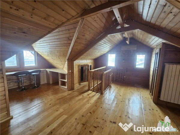 Casa 274mp cu panouri solare/garaj dublu in Ciorogarla 