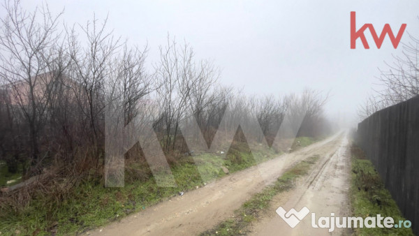 TEREN 949 METRI IN PREAJBA LANGA SMART PUB 