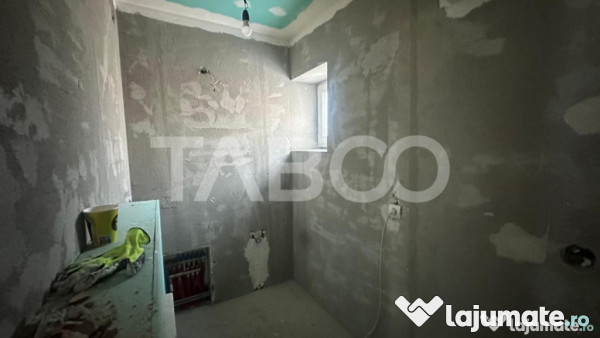 Casa de tip duplex 4 camere 140 mpu 2 bai zona Veterani in S 