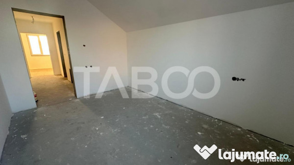 Casa de tip duplex 4 camere 140 mpu 2 bai zona Veterani in S 