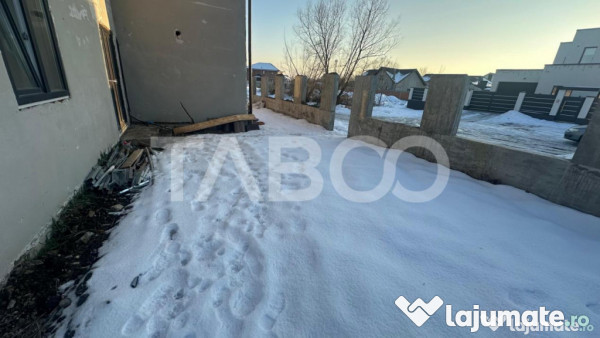 Casa de tip duplex 4 camere 140 mpu 2 bai zona Veterani in S 