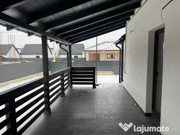 Casă - Hemeiuș Bacau