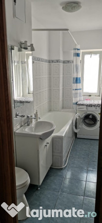 Închiriez garsonieră Unirii