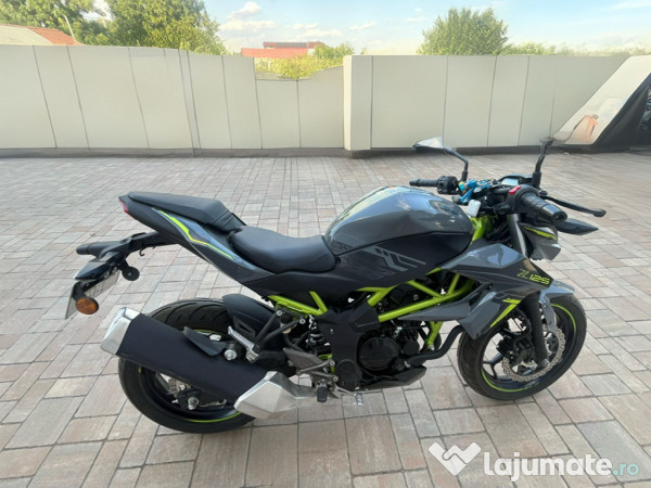 Motocicleta Kawasaki z125 2023 