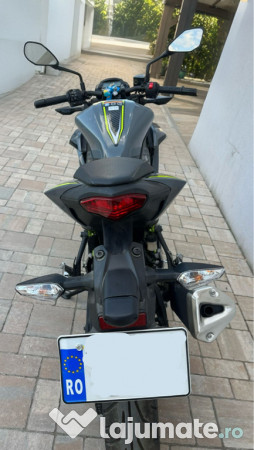 Motocicleta Kawasaki z125 2023 