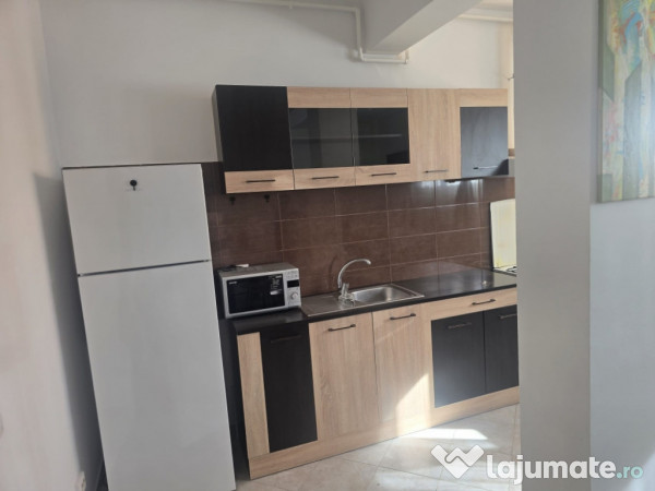 Apartament 2 camere Centru 7 minute Aeroport