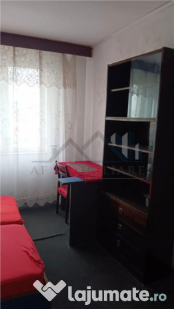 Apartament 3 camere 72mp zona Alexandru cel Bun