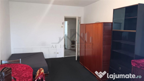 Apartament 3 camere 72mp zona Alexandru cel Bun