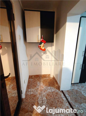 Apartament 2 camere Podu Ros zona Odeon