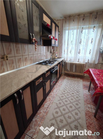 Apartament 2 camere Podu Ros zona Odeon