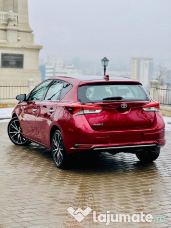 Toyota Auris 2018 102.000 km manuala 