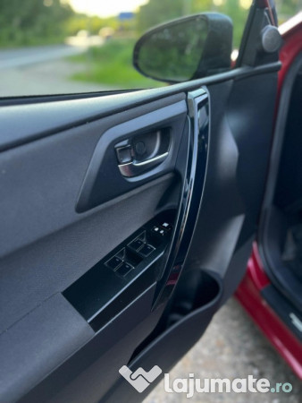 Toyota Auris 2018 102.000 km manuala 