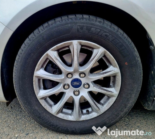 Ford Mondeo 1.5 TDCi Titanium Hatchback