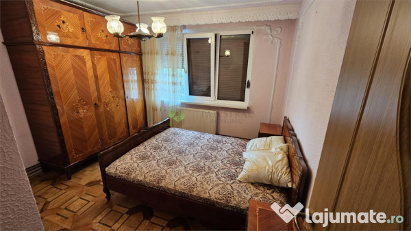 Apartament 2 camere Craiter , decomandat , mobilat-utilat,35