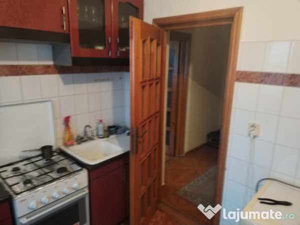 Apartament 1 camera decomandat, ansamblul Dorobantilor. 