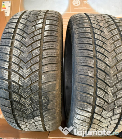 Două seturi de anvelope!!! 