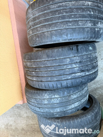 Două seturi de anvelope!!! 