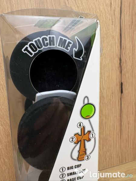 Sweets Fuzzy Black Kendama Broken Shape, noua, editie rara 