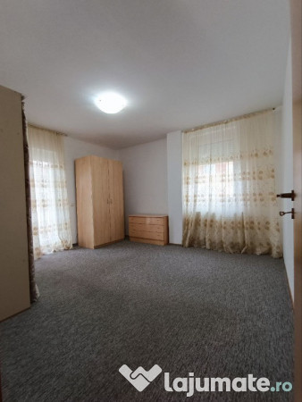 Apartament Zona Tolstoi 3 Camere