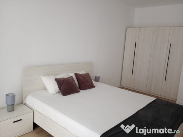 Apartament 3 camere 84 mp utili + 20 mp terase Et 2 zona D-na Stanca.