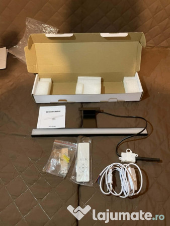 Lampă led cu telecomandă 