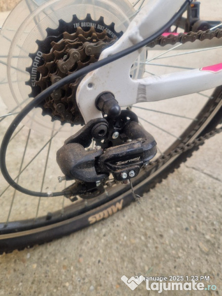 Bicicleta XFACT culoare albastru cu roz 