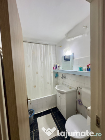 Apartament central cu 2 camere