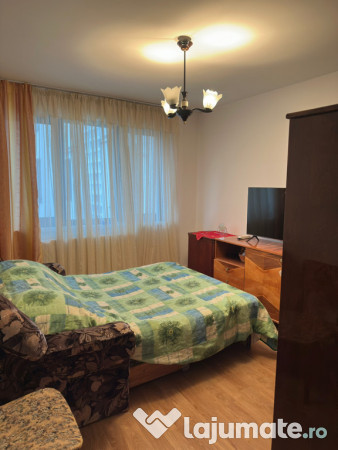 Apartament central cu 2 camere