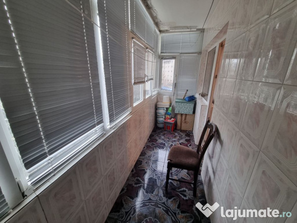 Faleza nord unirii-apartament 4 camere decomandat