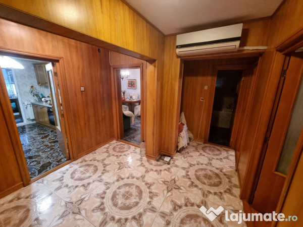 Faleza nord unirii-apartament 4 camere decomandat