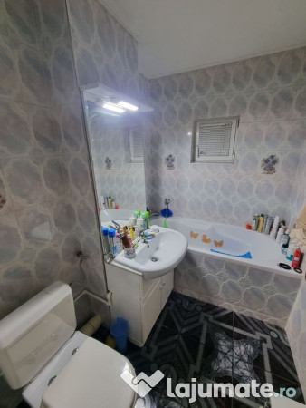 Faleza nord unirii-apartament 4 camere decomandat