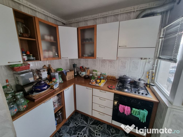 Faleza nord unirii-apartament 4 camere decomandat