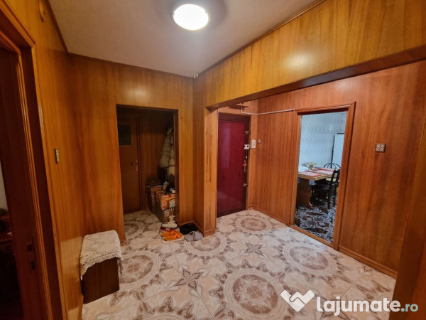 Faleza nord unirii-apartament 4 camere decomandat