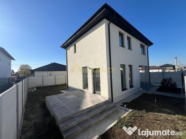 Casa individuala - 4 camere - 2 bai - 280mp teren