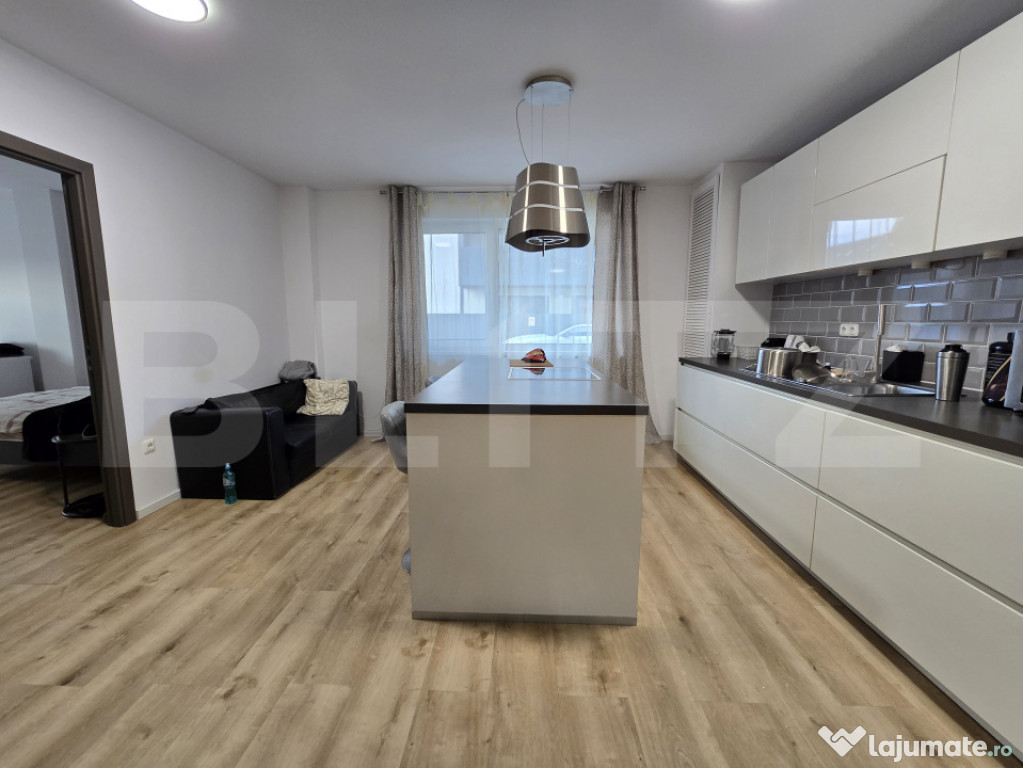 Apartament modern cu 3 camere, gradina si garaj, in Sannicoa 