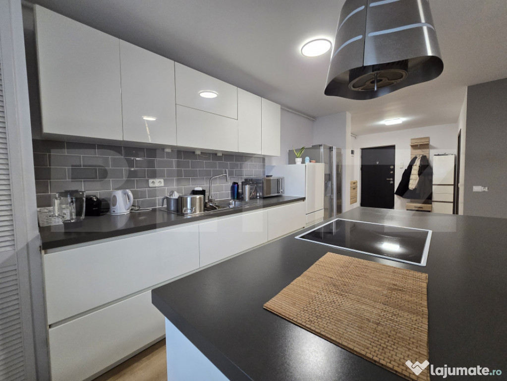 Apartament modern cu 3 camere, gradina si garaj, in Sannicoa 