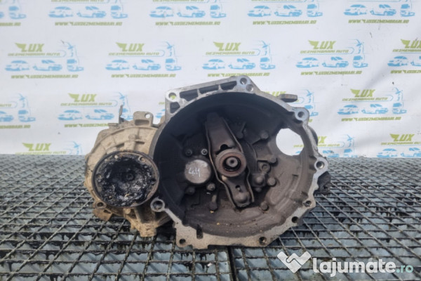Cutie de viteze manuala 5 trepte cod KJF 2.0tdi CBD Volkswagen VW Pass
