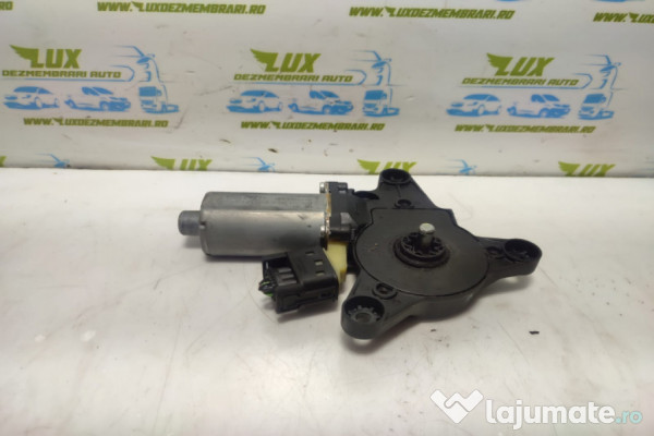 Motoras geam  dreapta fata 0130821940 Mercedes-Benz Vito W638 [1996 -