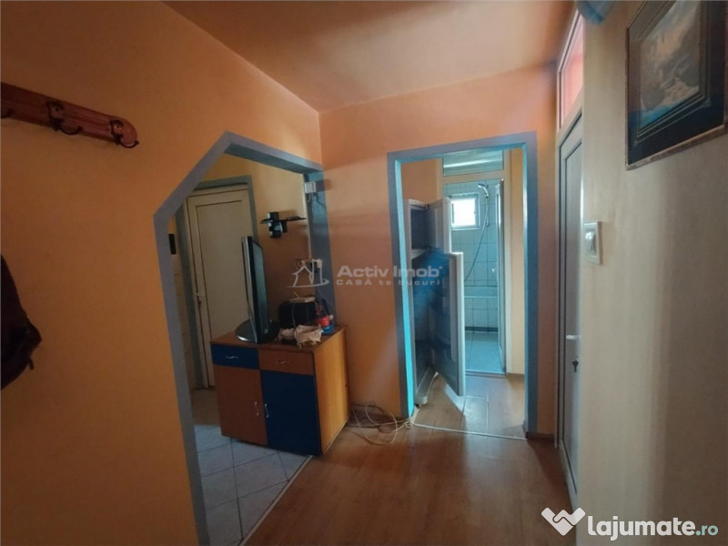 Caransebes, 4 Cam., Dec., Et.2, Zona Pipirig