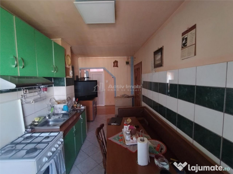 Caransebes, 4 Cam., Dec., Et.2, Zona Pipirig