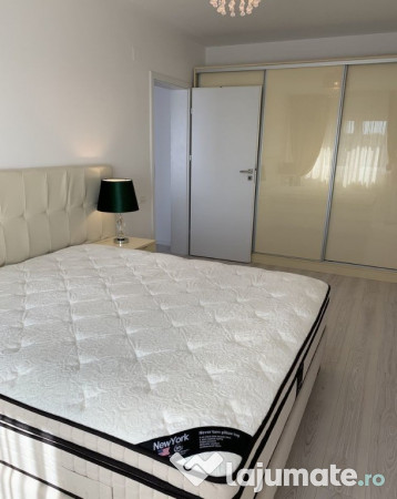 2 camere 13 Septembrie