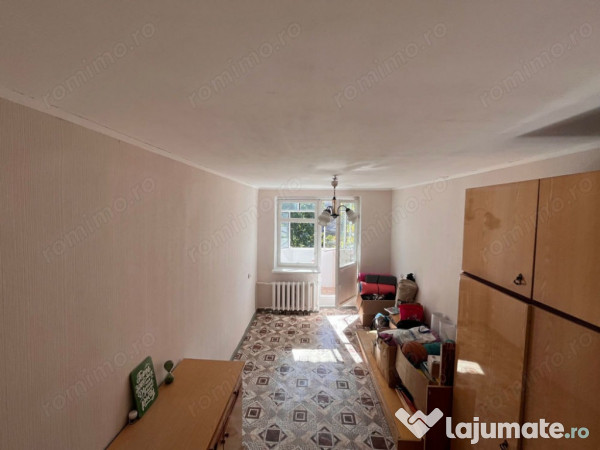 2 camere, situat in Crangasi 