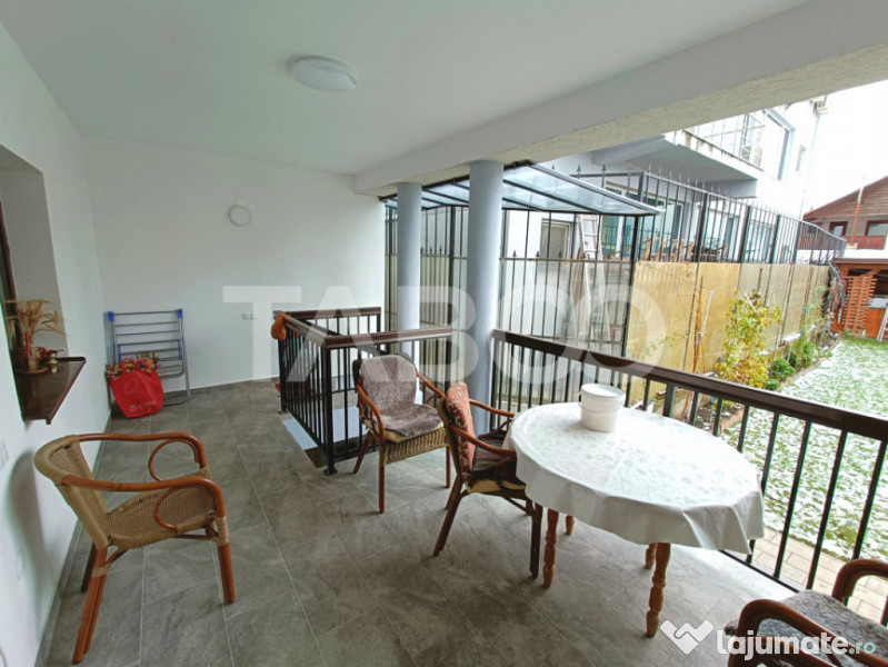 Casa 10 camere 390 mp utili - pe strada Calea Poplacii din S 