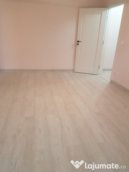 Apartament doua camere, etaj 2, renovat, liber, Narcisa 