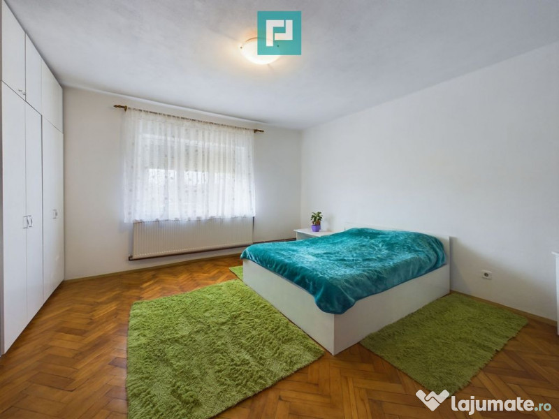 Casă 5 camere, Curtici 